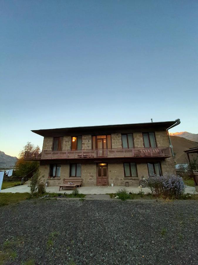 Dachi Inn Kazbegi Εξωτερικό φωτογραφία